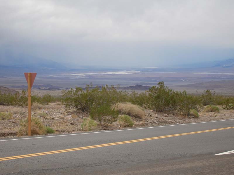 01-Beatty_entrance-storms_in_valley