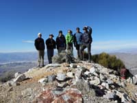 33-group_on_peak-me_Eric_Jerry_Anji_Bart_Richard-34_degrees_with_stiff_wind-Kay_bailed_third_way_up