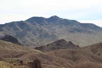 11-zoom_of_Ibex_Peak_3_miles_away_to_south