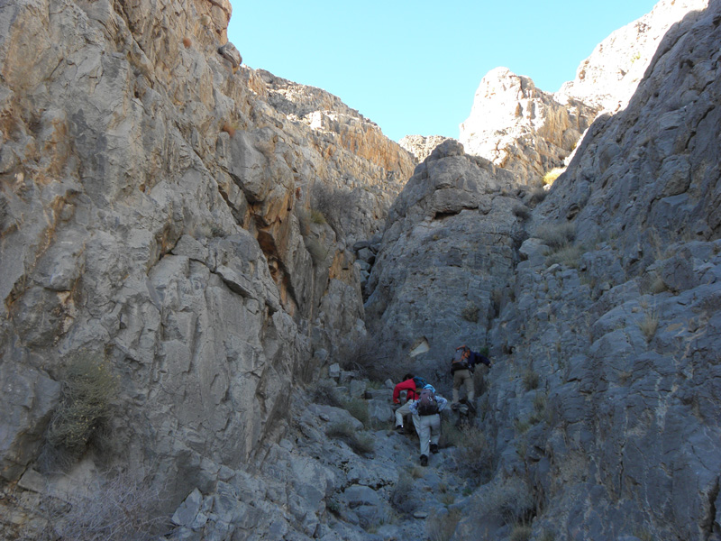 06-neat_canyon_scrambling