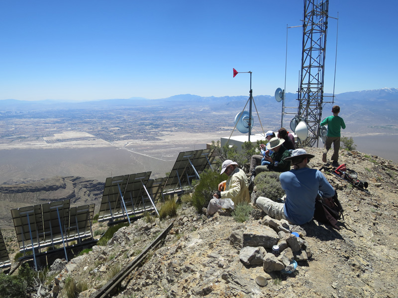 46-group_on_the_peak-from_Jim_Boone