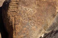 63-petroglyphs_at_mouth_of_Keyhole_Canyon