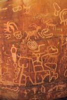 43-Newspaper_Rock_petroglyphs3