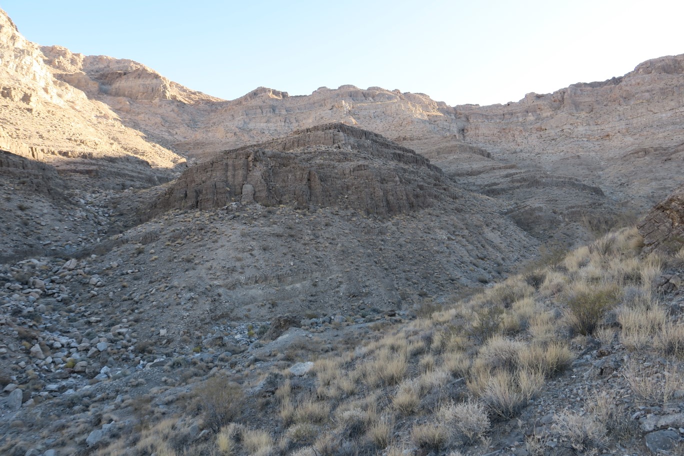 03-terrain_along_the_way