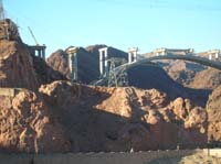 05-Arizona_side_of_the_bridge_from_the_same_overlook