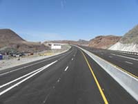 11-view_at_beginning_of_bypass_from_Arizona_side-security_checkpoint_to_left