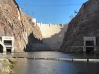 06-Hoover_Dam_and_Stoney_Gates