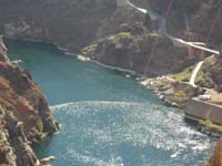 Hoover_Dam_and_bypass_bridge_from_Dam-afternoon-20121016C-zoomed_view_of_black_canyon_boat_ramp