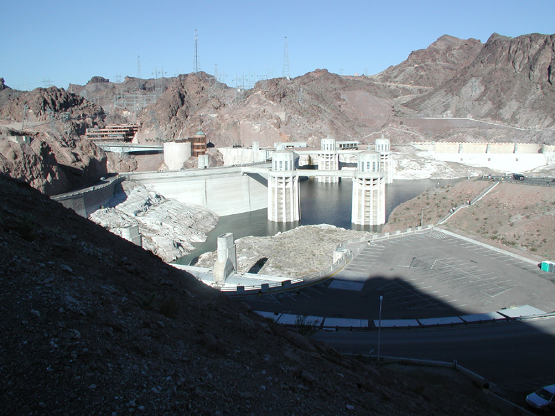 01-Hoover_Dam