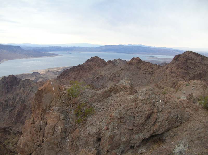 20-Lake_Mead_Boulder_Basin_from_Hamblin_Mt