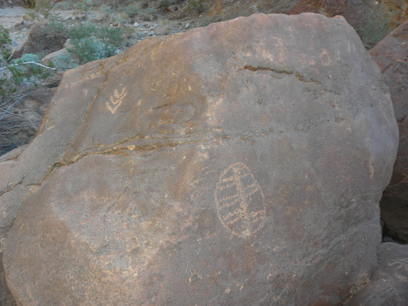 088-petroglyphs