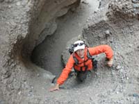 30-looking_down_to_Luba_climbing_up