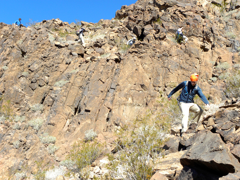 56-group_scrambling_down-from_Laszlo