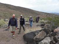 04-group_hiking-Joel,Courtney,Kay,Penny,Larry