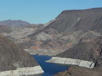 27-scenic_view_from_peak-looking_NE-zoom_of_colorful_volcanic_rock_at_base_of_Fortification_Hill