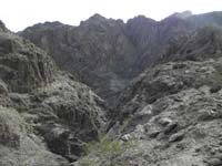 48-1147-looking_down_the_canyon-no_go_from_east_side-backtrack_to_explore_west_side_to_right_and_then_down