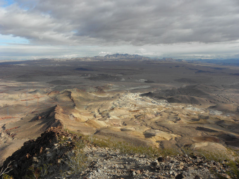 23-scenic_view_from_peak-looking_NE-Muddy_Mountains