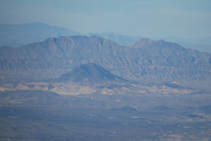 34-zoom_of_Lava_Butte_and_Frenchman_Mountain