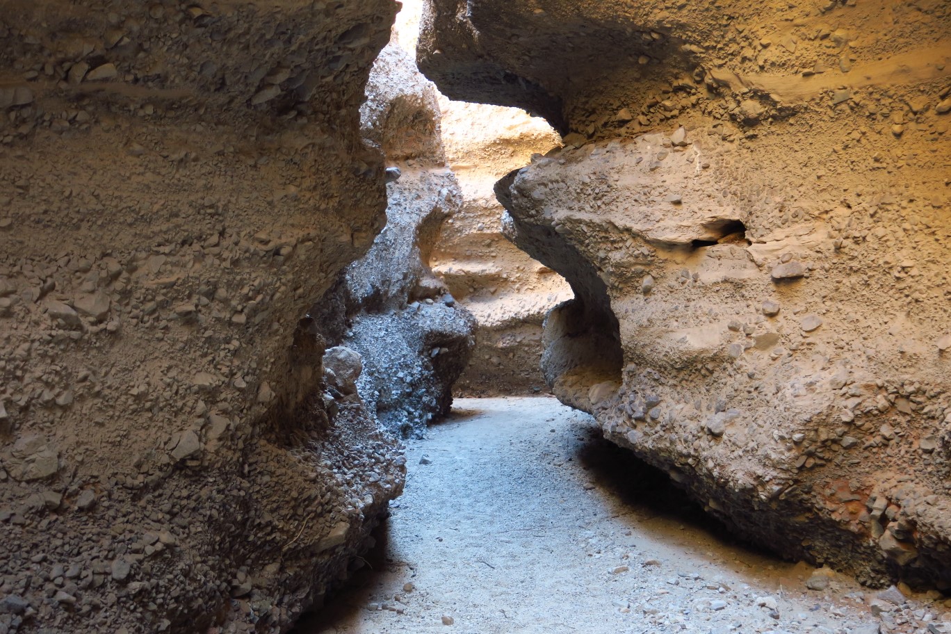 13-fascinating_fanglomerate_slot_canyon