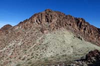 23-last_summit_block_to_ascend-best_via_drainage_towards_right_of_center