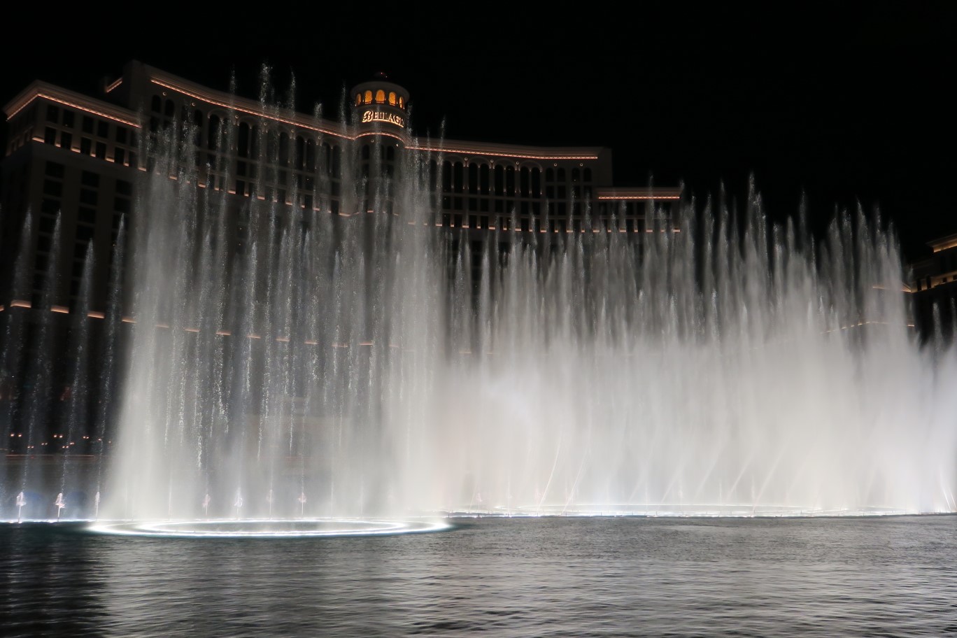 45-Bellagio_fountains