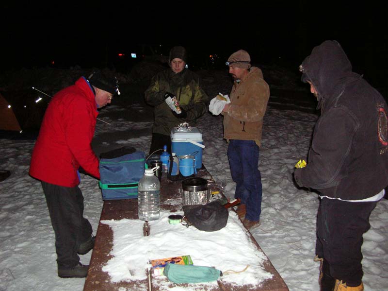 09-Larry_Doug_Walter_Snafu_making_dinner