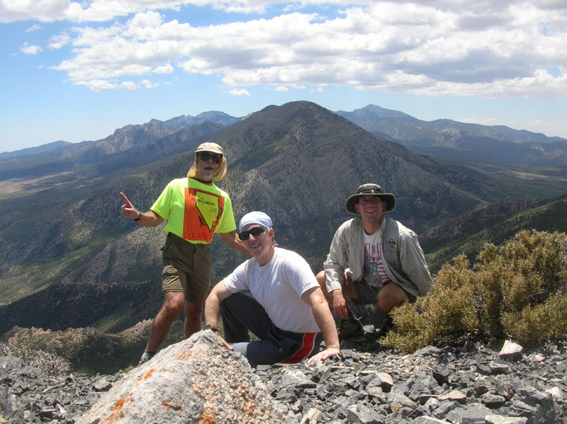 37-Harlan_Bill_and_I_on_the_summit