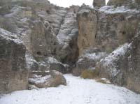 04-entrance_to_Keyhole_Canyon