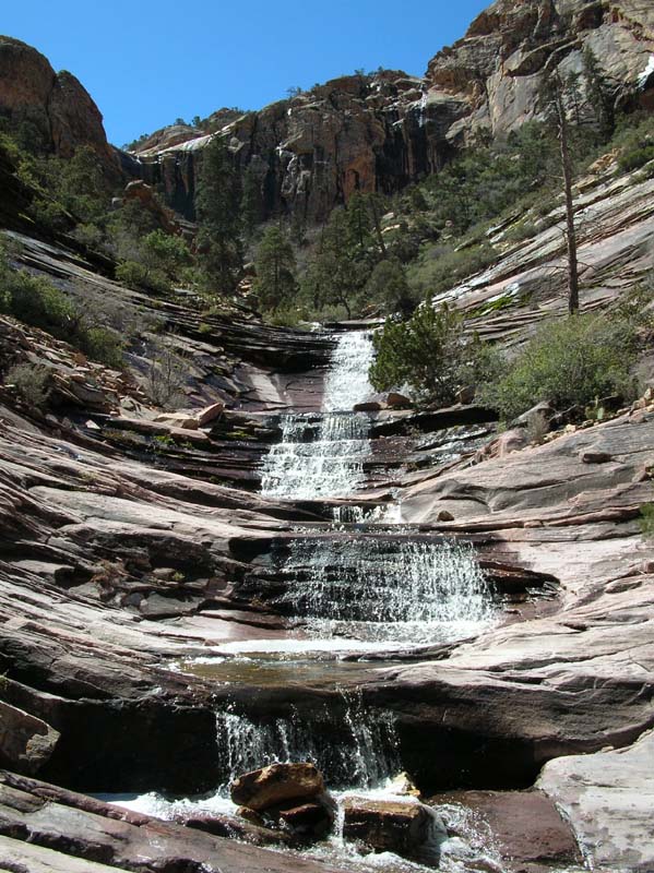 45-waterfalls_cascading_down_the_Terrace_Canyon