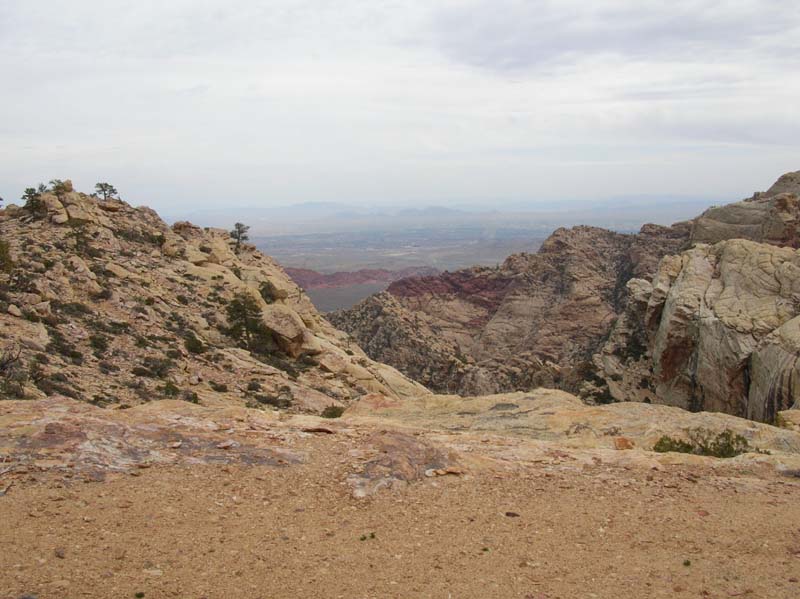 25-backcountry_scenary_with_Las_Vegas_in_background