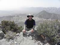 056-me_on_Damsel_Peak-Gray_Cap_to_my_right-Turtlehead_to_my_left