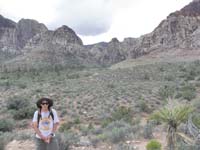 67-Mike_with_Mescalito_in_background_from_trailhead