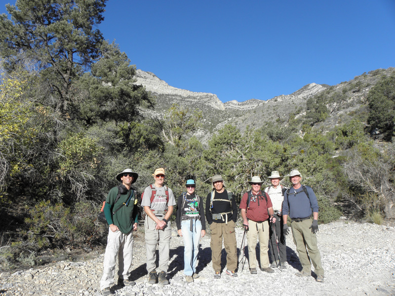 01-group-me,Jim,Susan,Peppe,Paul,Larry,Tim