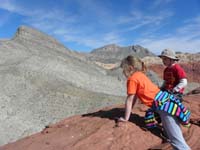 16-Sarah_and_Kenny_enjoying_the_scenery-Turtlehead_and_Damsel_Peaks_in_distance