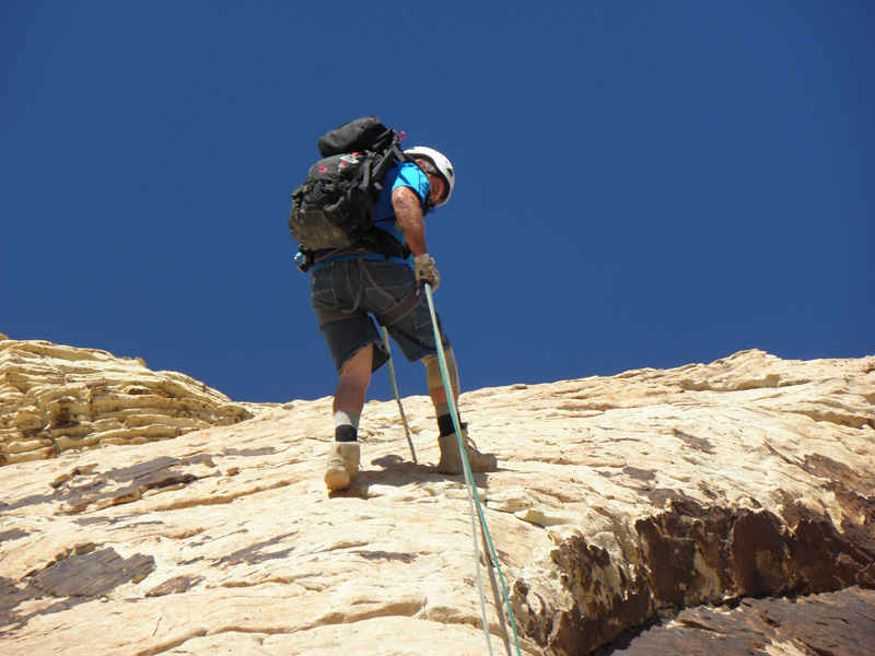 11-Steve_rappeling