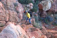 75-Richard_rappelling