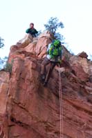 86-Laszlo_rappelling