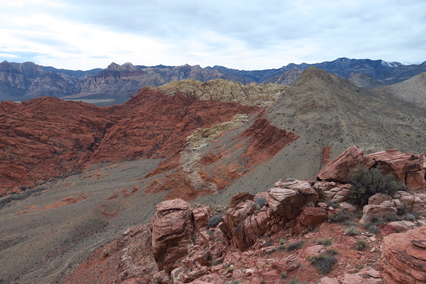 10-scenic_view_from_peak-looking_W-New Peak,Calico_Tanks_Peak