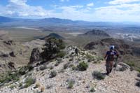 20-approaching_the_lonely_pinyon-actually_only_pinyon_pine_tree_on_the_mountain