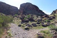11-Cowboy_Cave_E_WP_TJ-Cowboy_Cave_Trail_to_L,R_is_alternate_trail_up_canyon