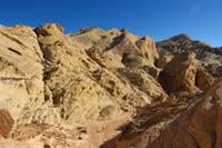 50-scenery_heading_towards_Silica_Dome
