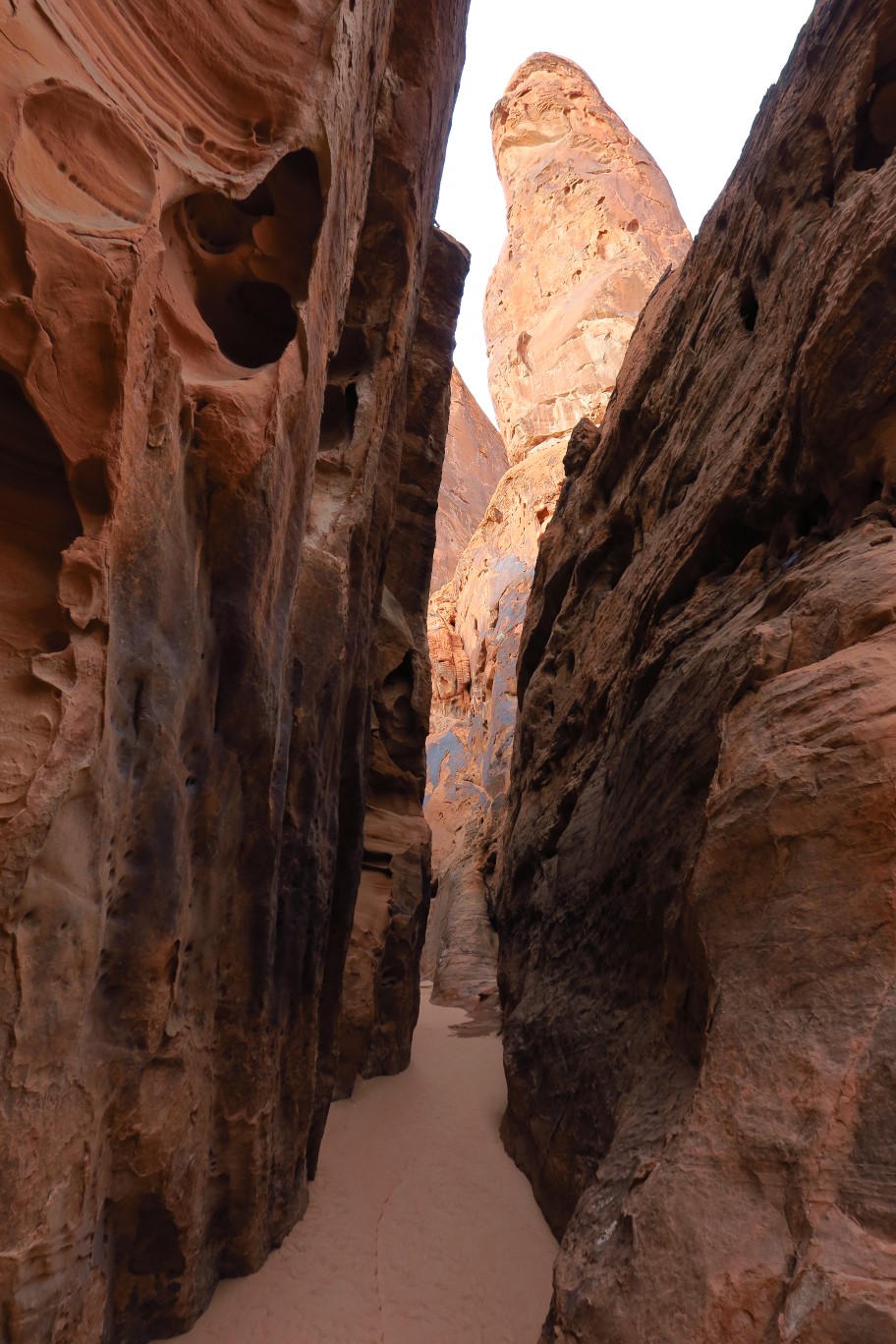 40-scenic_slot_canyon