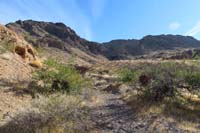 04-hiked_up_drainage,continuing_up_that_drainage_in_distance