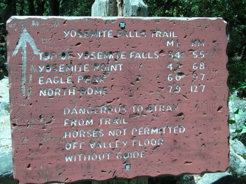 79-Yosemite_trail_info