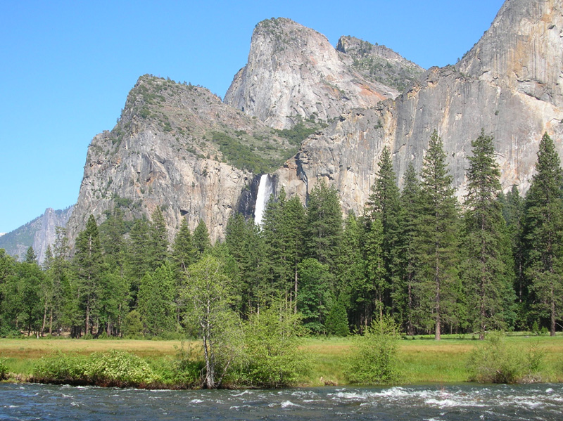 88-El_Portal_view-Bridalveil_Fall