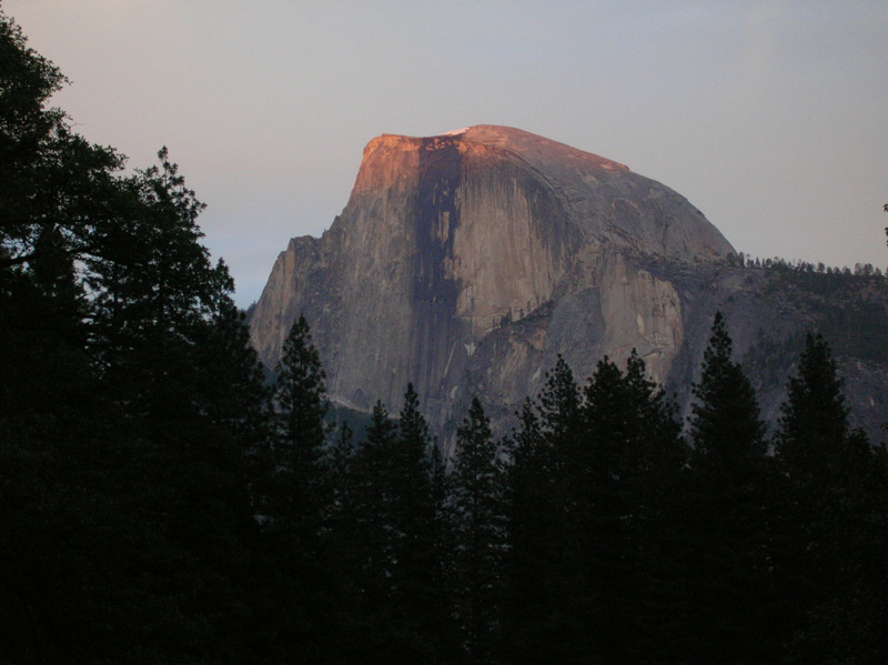 18-Half_Dome_sunset