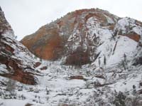 23-snowy_view_of_Observation_Point_trail