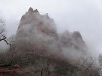 05-clouds_covering_Court_of_the_Patriarchs