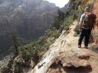 19-Fred_traversing_a_quite_exposed_ledge