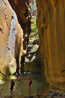 36-Josh_and_Mommy_in_steep_narrow_and_pretty_section-kids_around_bend